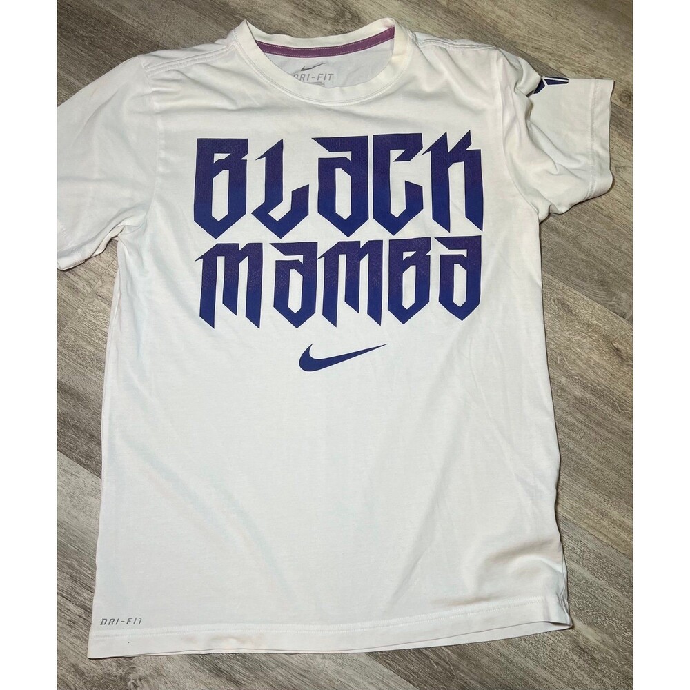 Nike men’s‎ black mamba size small